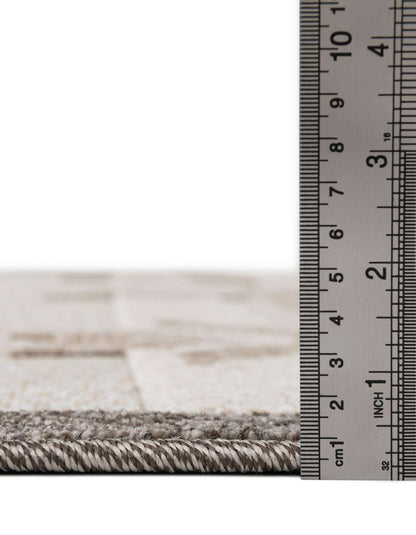 Outdoor Modern Geometric Area Rug - Stylish, Durable, and Versatile for Your Outdoor Space Needs